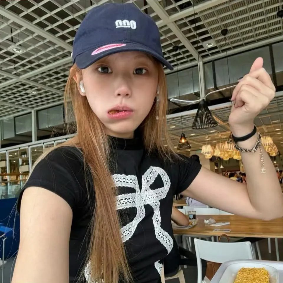 一笑一拳